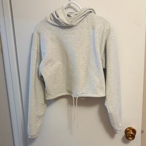 Arizia Babaton light Heather grey cropped hooded sweatshirt size XS